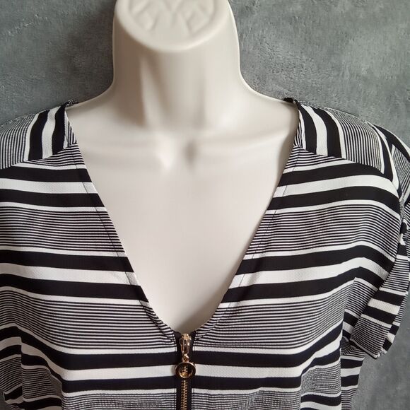 Calvin Klein Women Medium Black And White Striped Short Sleeve Pullover Zip... - Picture 3 of 8